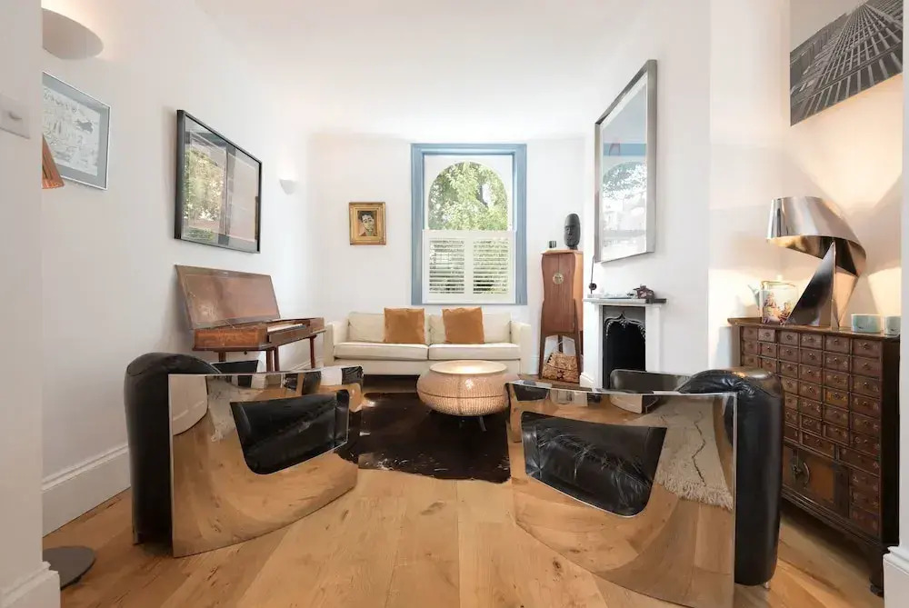 Beautiful Chiswick Home With Garden