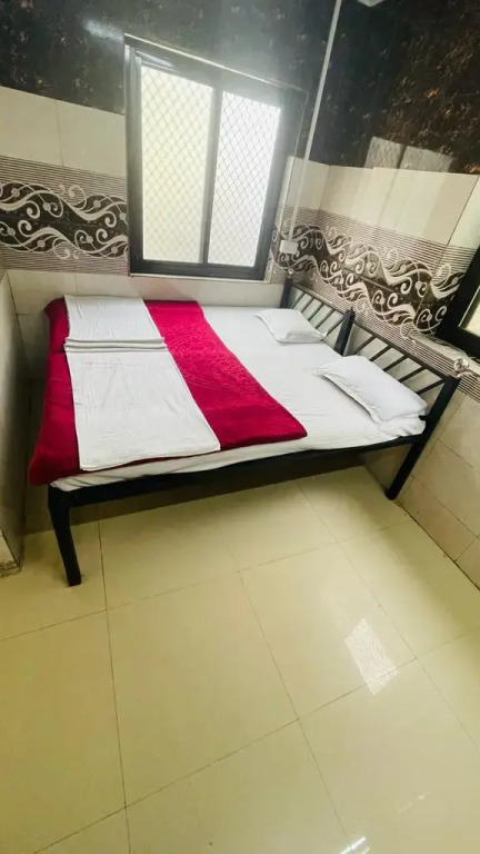 Spot On 85212 Hotel Vaibhav