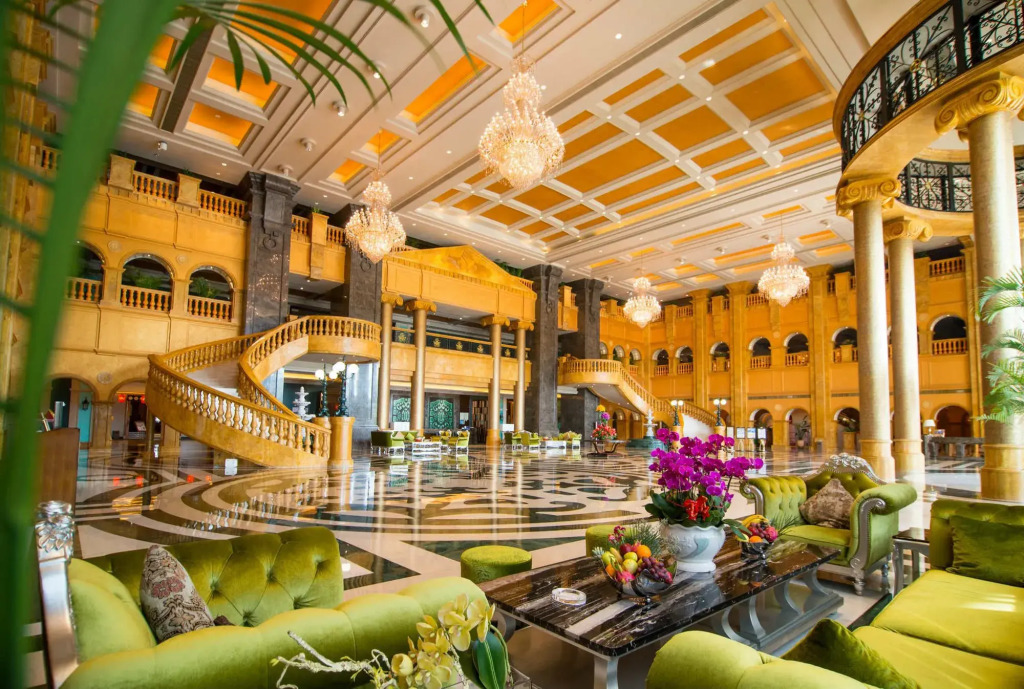 Malachite Hotel