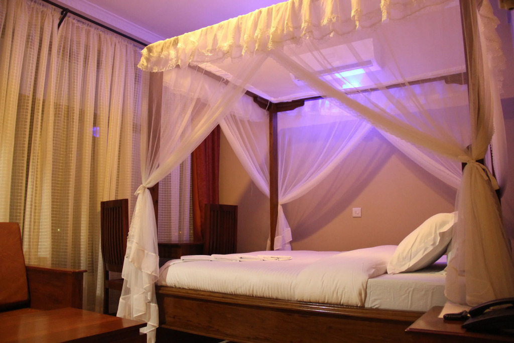 Asmasi Hotels