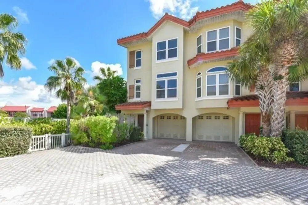 Bradenton Beach Club 315 Townhome #57462 3 Bedrooms 2 Bathrooms Townho