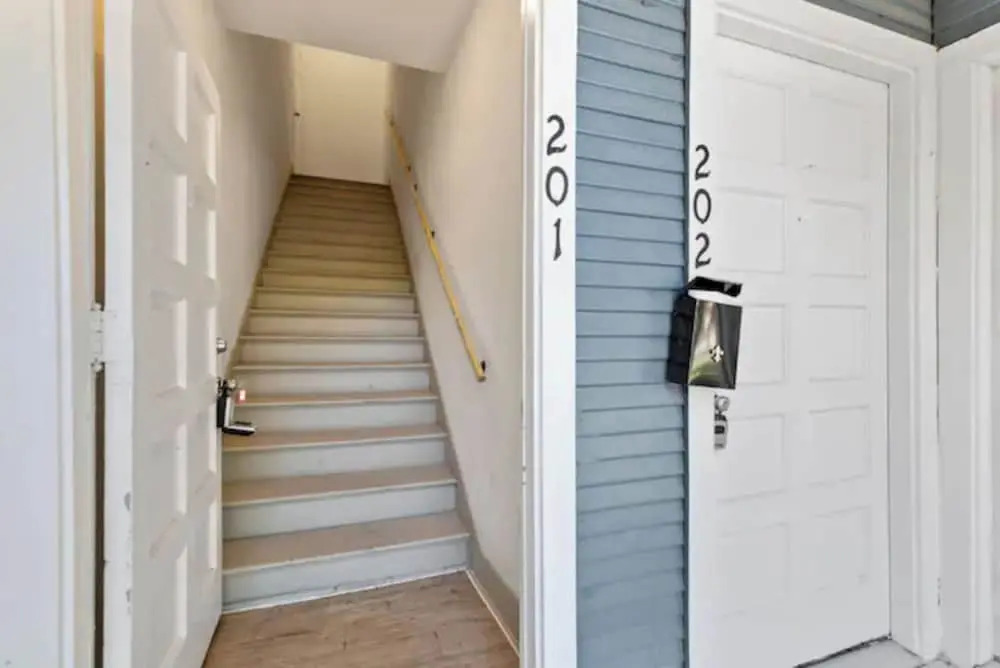 Impressive Cozy Historic 2BR Apt 201 Near Downtown