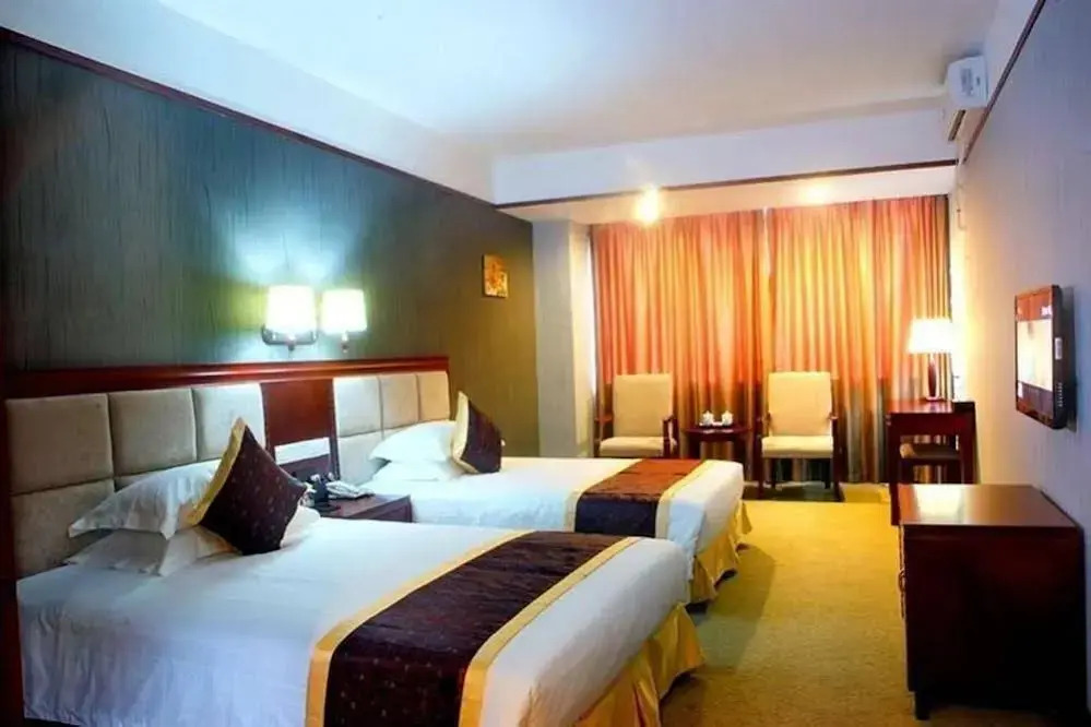 Friends Business Hotel