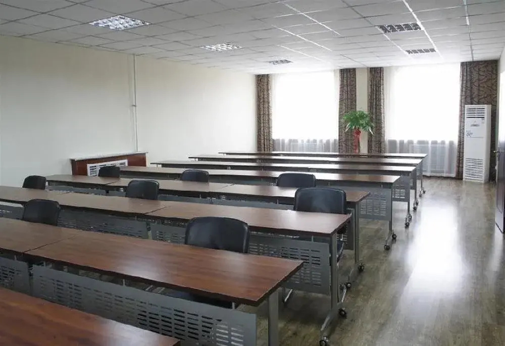 Jiaotong Inn