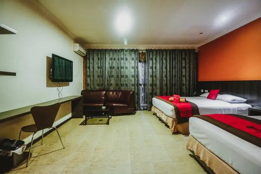 RedDoorz Plus near Jambi Prima Mall
