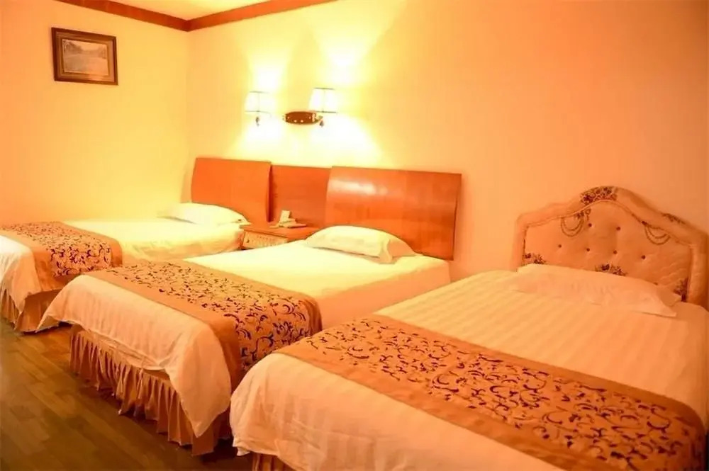 Jiangyan Hotel