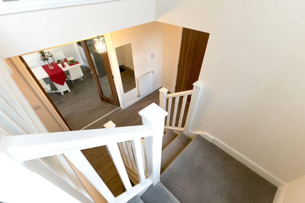 KVM - Quayside House