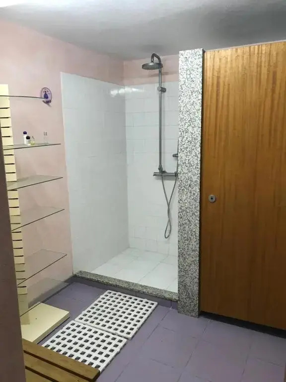 An Family Resort