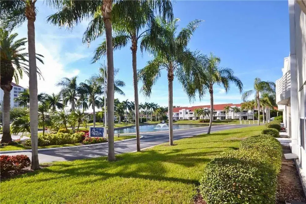 Vista Verde East 8162 - Two Bedroom Condo