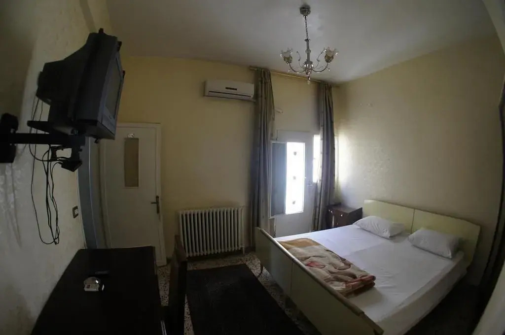 Erasmus Student House By Sunrise Hostel