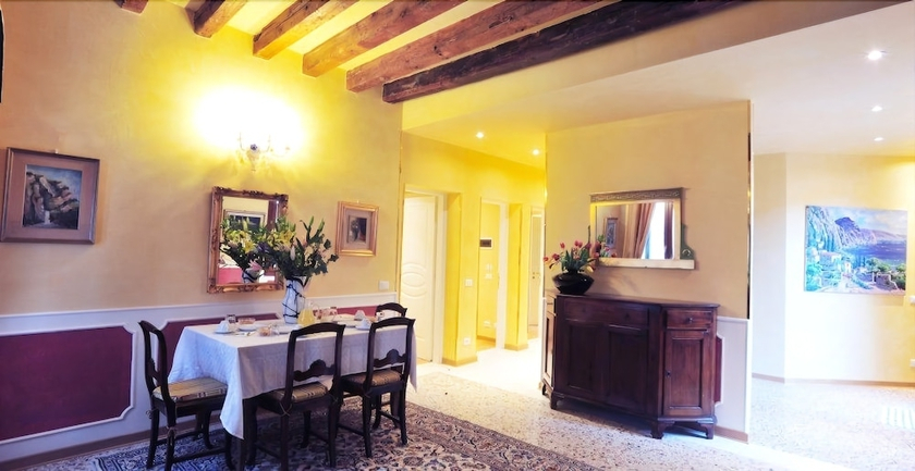 Alla Vigna - Room Only
