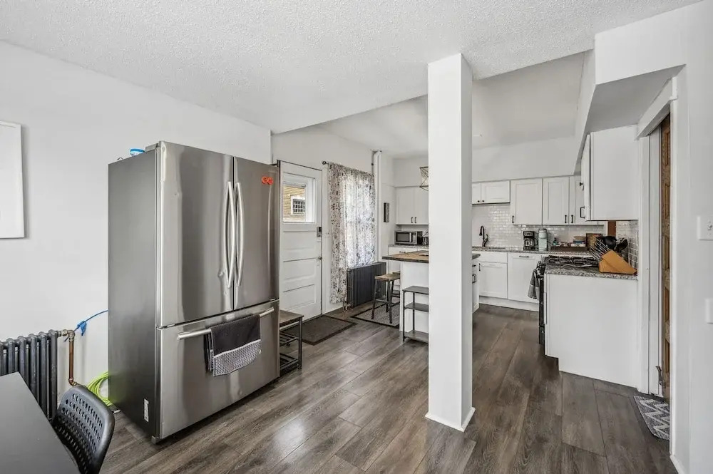 4BR 2BA Home in Charming St Paul - Sleeps 10