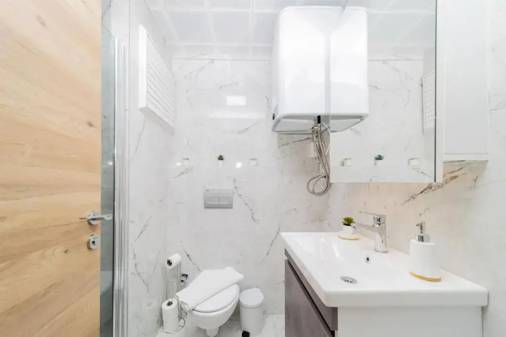 Great Flat With Shared Pool in Kepez