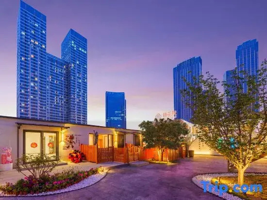 Linhua Courtyard Hotel (Dalian Xinghai Square Convention Center Subway Station)