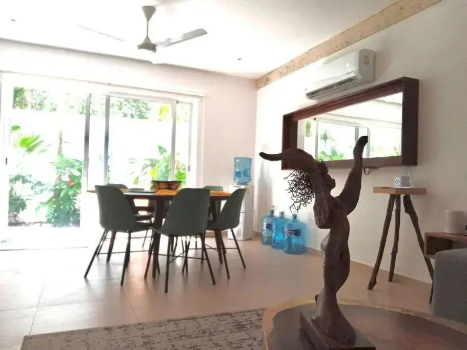 Luxury 3 br/4 ba Home w/View - Puntarena
