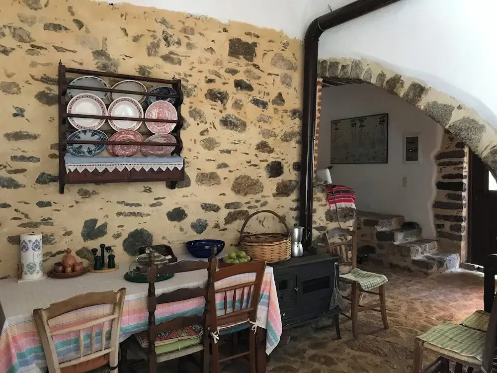 Mylopetra Four Seasons Traditional House