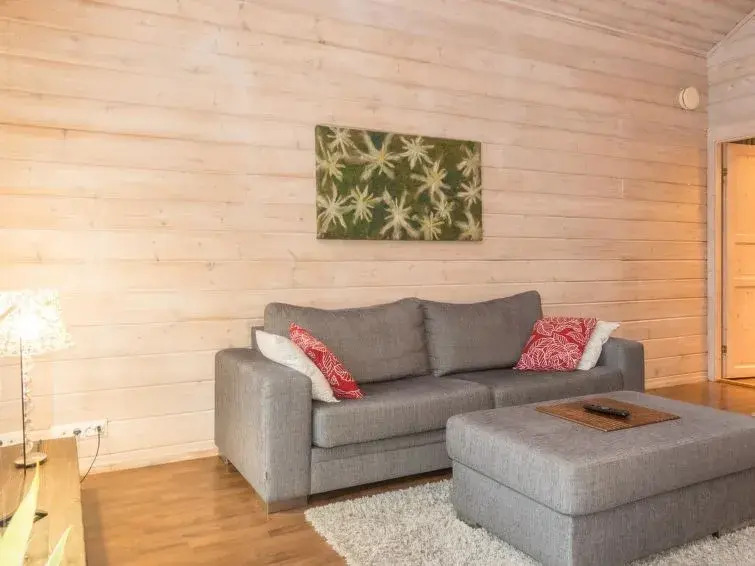 Holiday Home Luoston karpalo