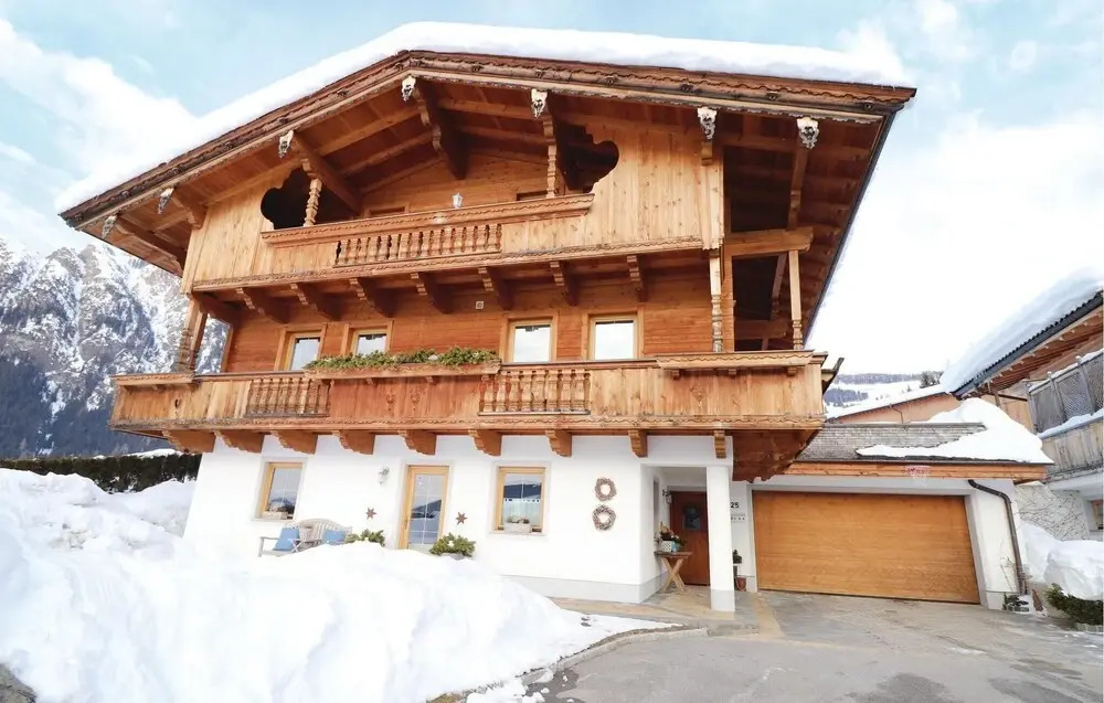 Beautiful Apartment in Alpbach With 1 Bedrooms and Wifi