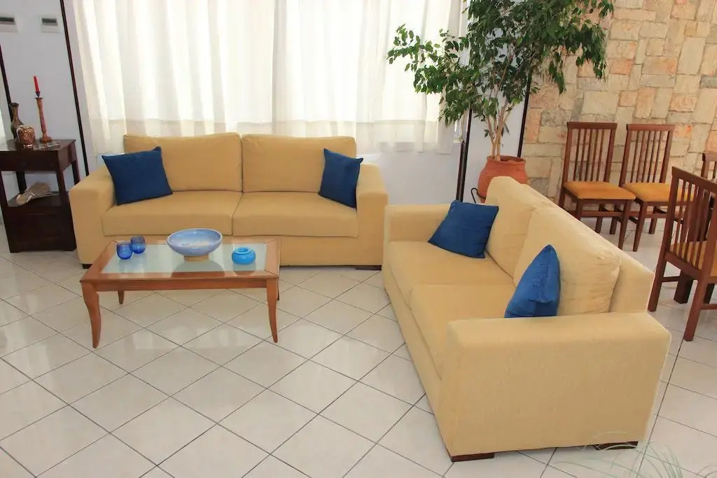 Mitho Hotel