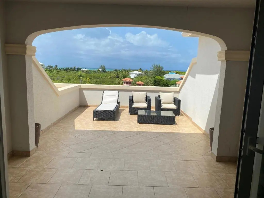 Hotel La Vista Azul