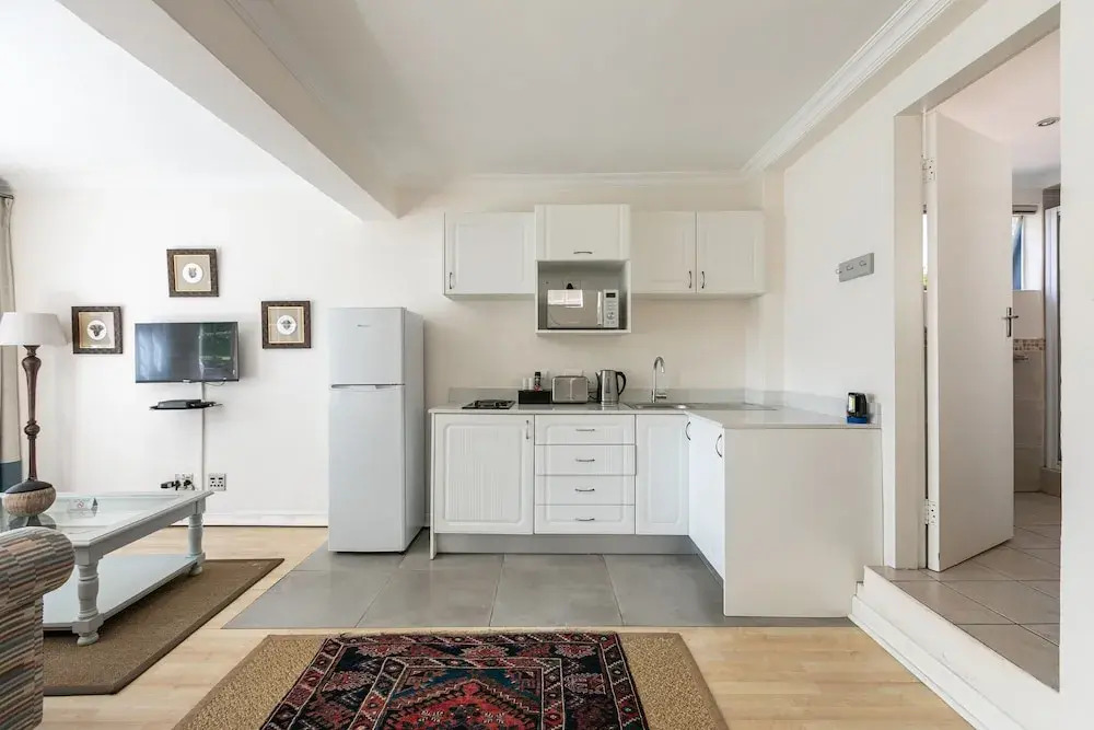 Emmarentia Guest House
