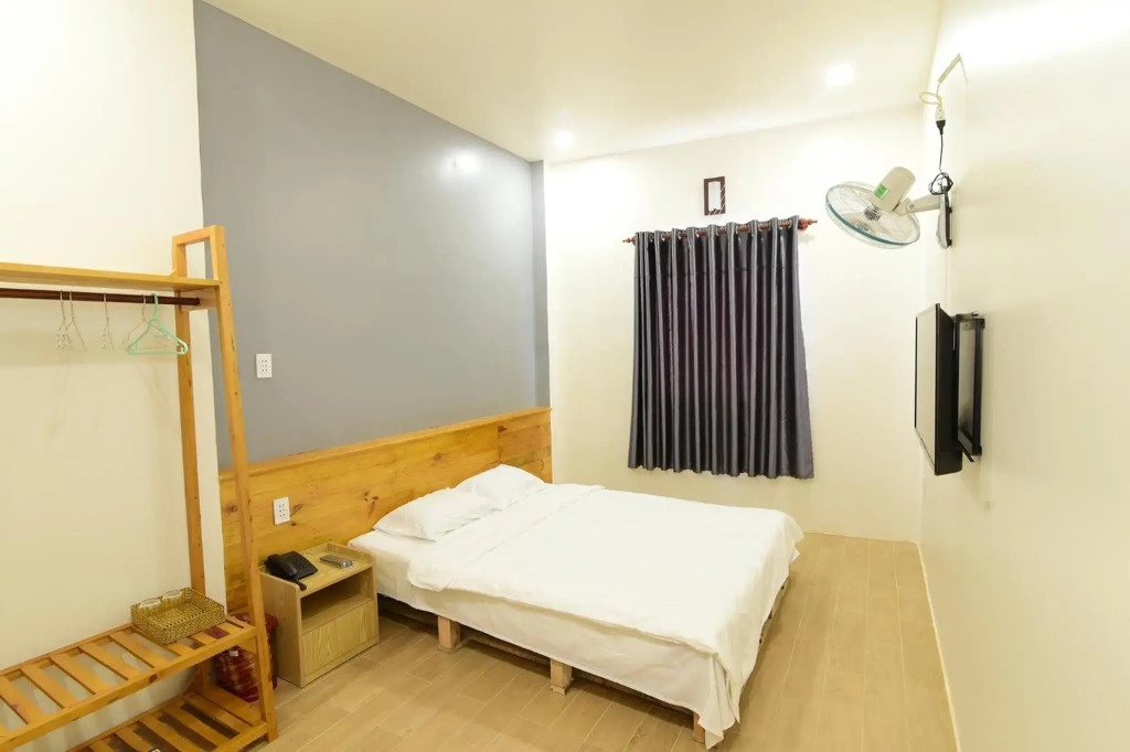 Gấus House