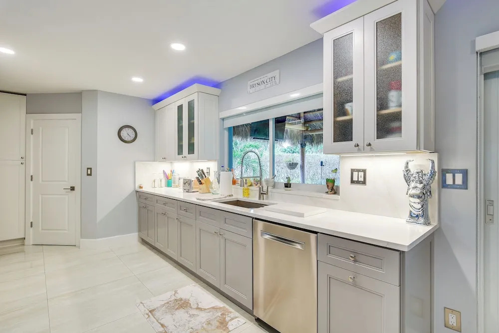 Furnished Patio + Gas Grill: Deerfield Beach Home