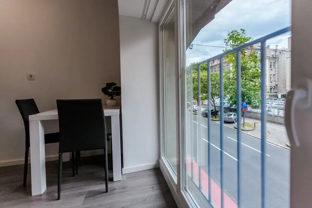 Kings Street Apartments