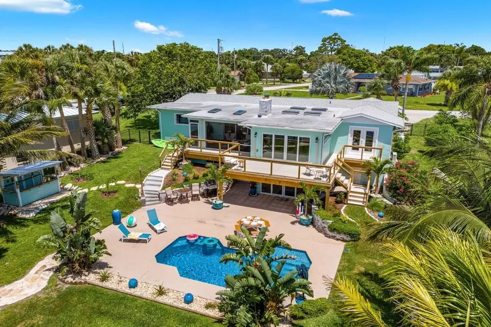 Mango Shores