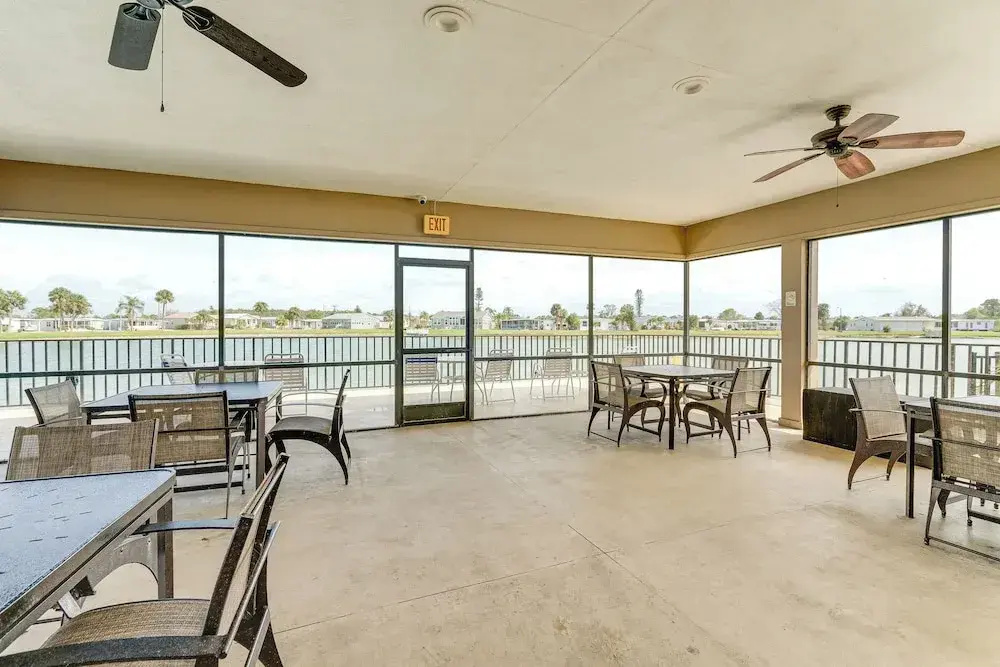 Swim, Golf & Relax: Family Gem in North Fort Myers