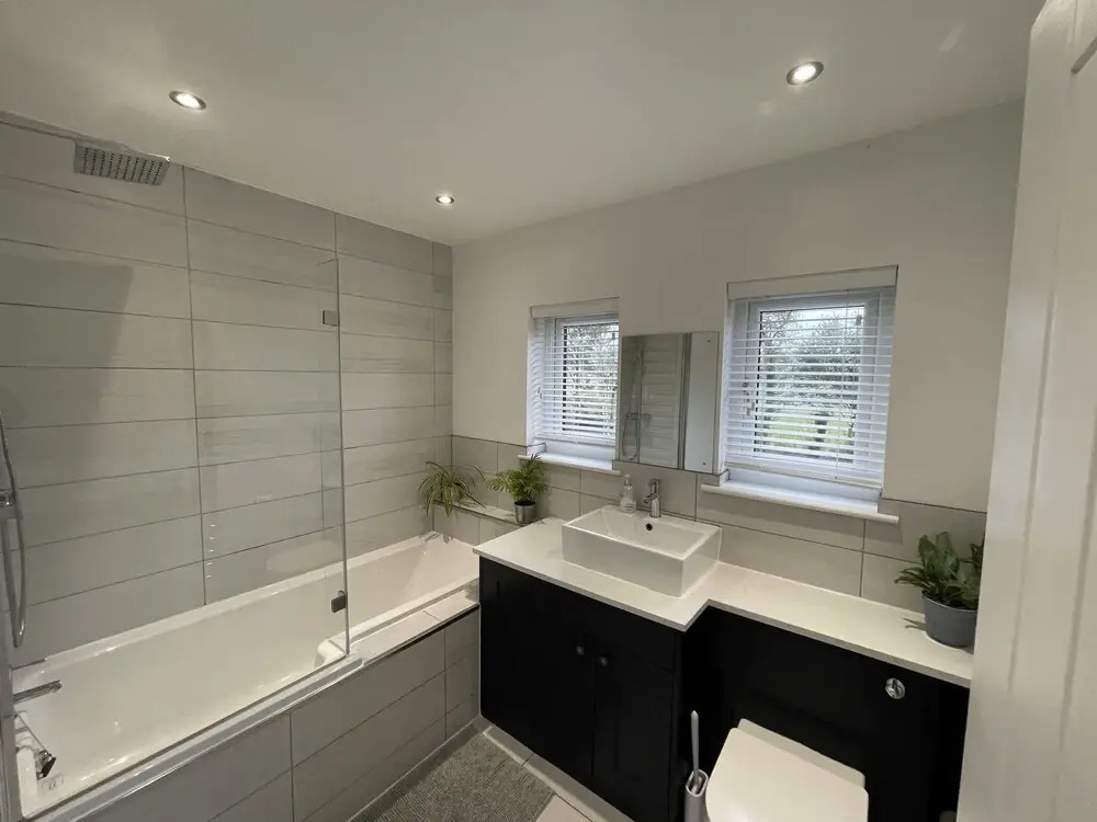 New Modern & Spacious Snowdonia Home - Sleeps 7