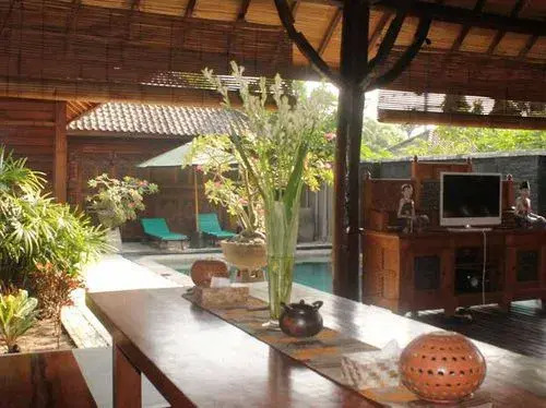 Gili Exotic Villas