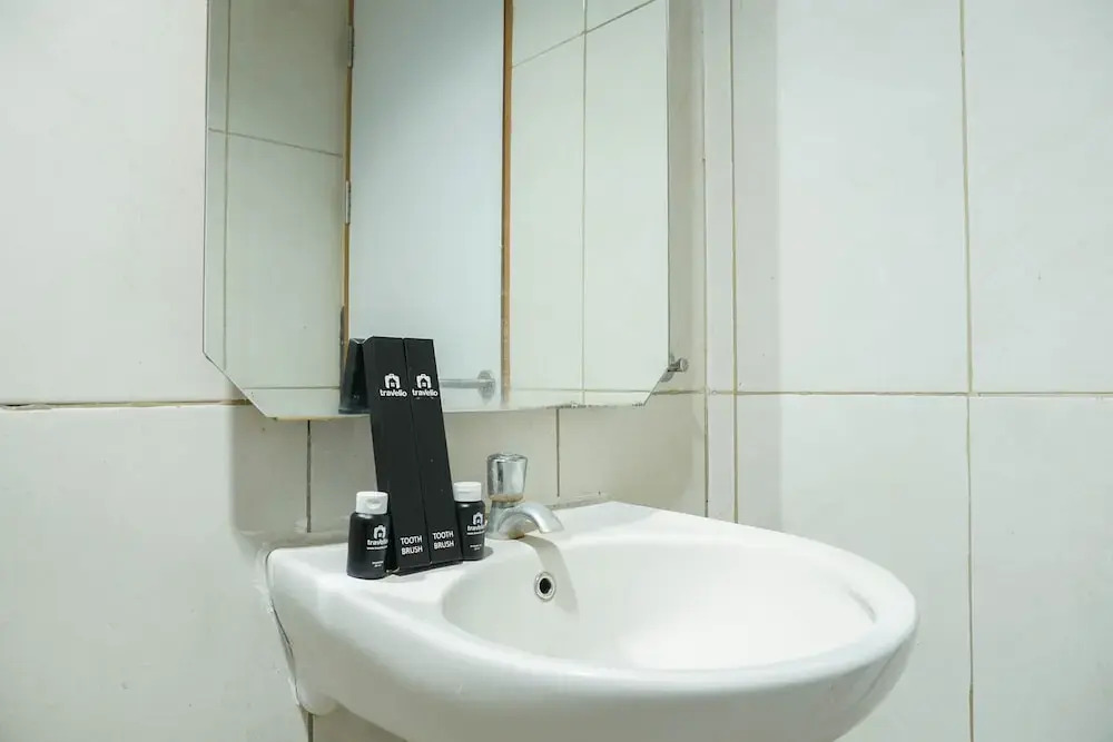 Cozy Studio Apartment with City View The Nest Puri