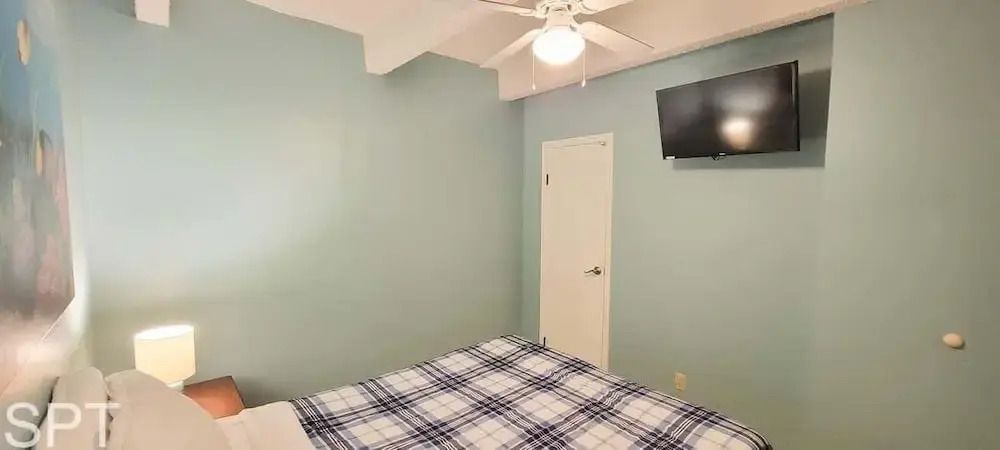 Aquarius 408 2 Bedroom Condo by RedAwning