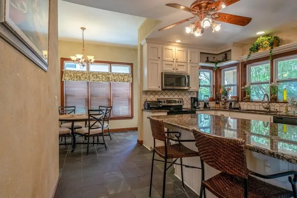 Casa de Mediterranean Home