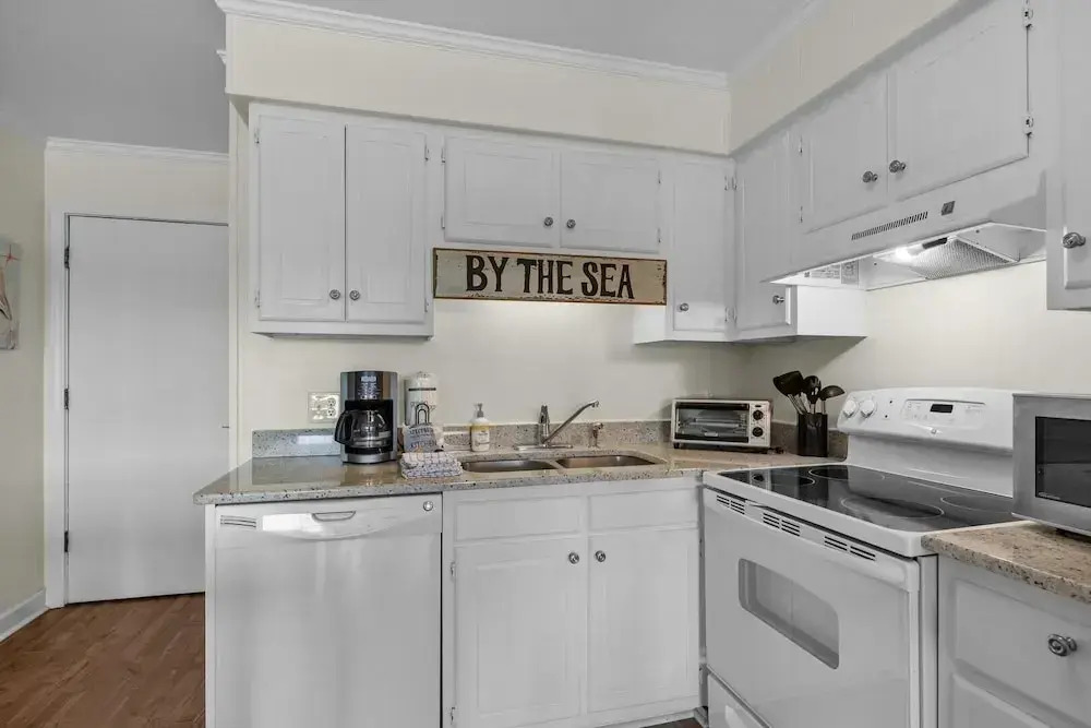 Summer School 2 Bedroom Condo by RedAwning
