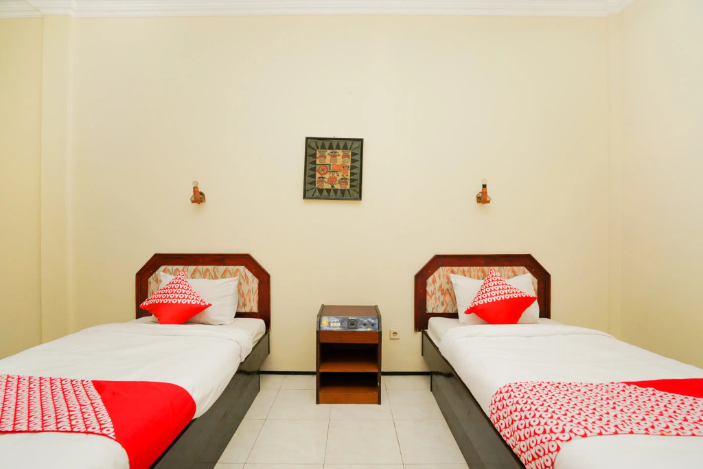 RedDoorz at Hotel Tampiarto Probolinggo Jawa Timur