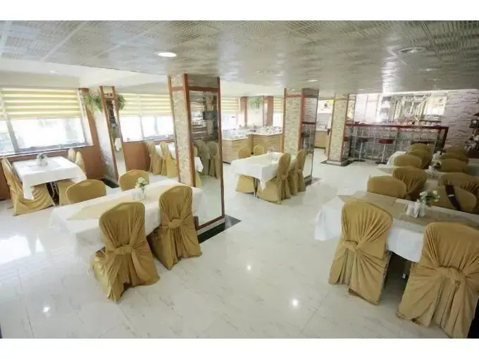 Uzun Jolly Hotel