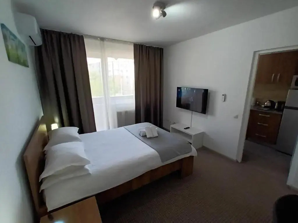 Revolution Apartment