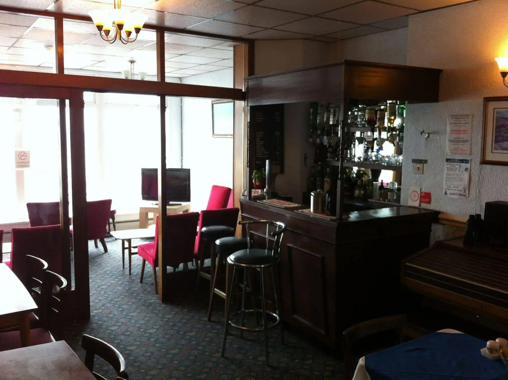 Howard Hotel
