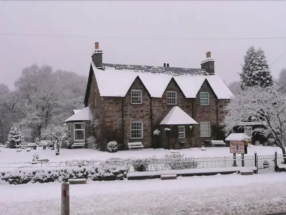 Mansewood Country House
