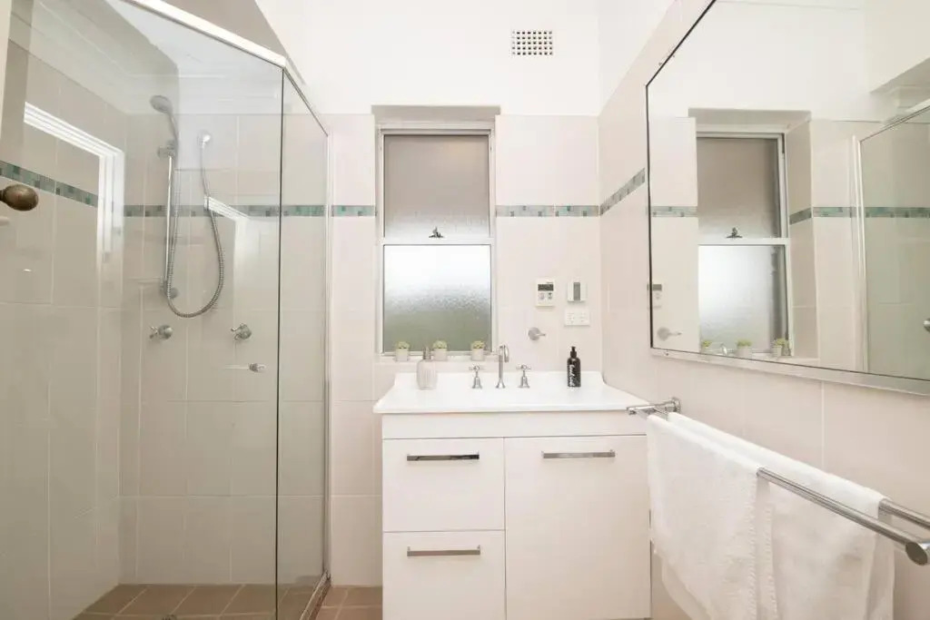 Ophir Abode Beautiful 4 Bedroom Home