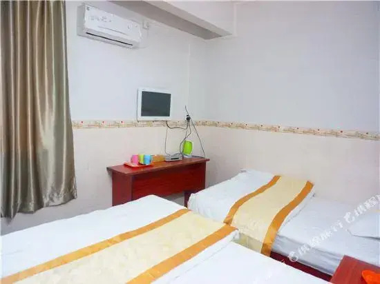 18 Apartment