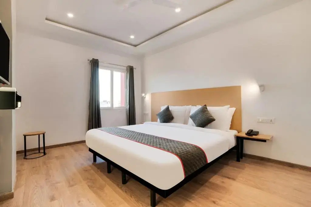 OYO Townhouse 234 Ss Aero Prime