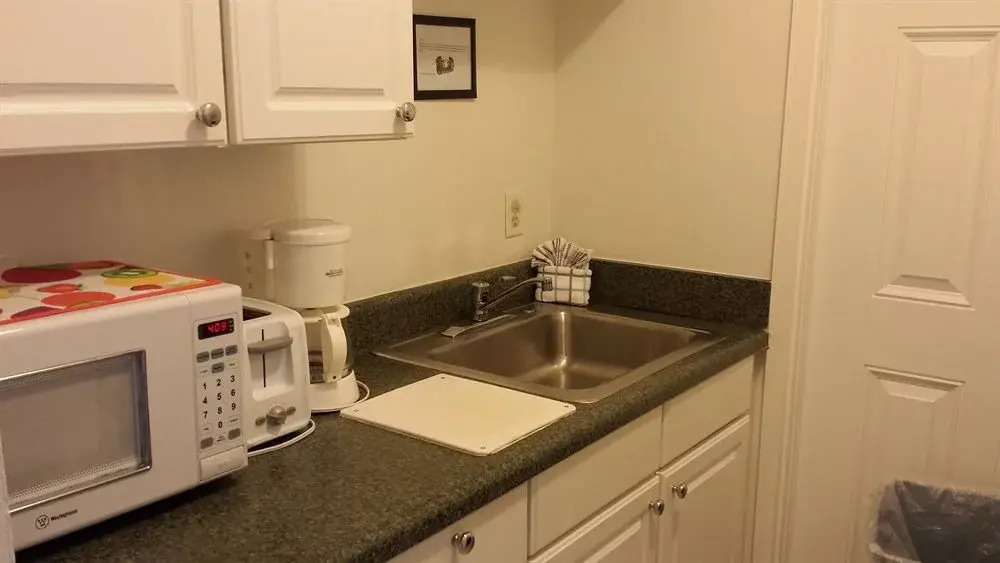 Captains Quarters Resort