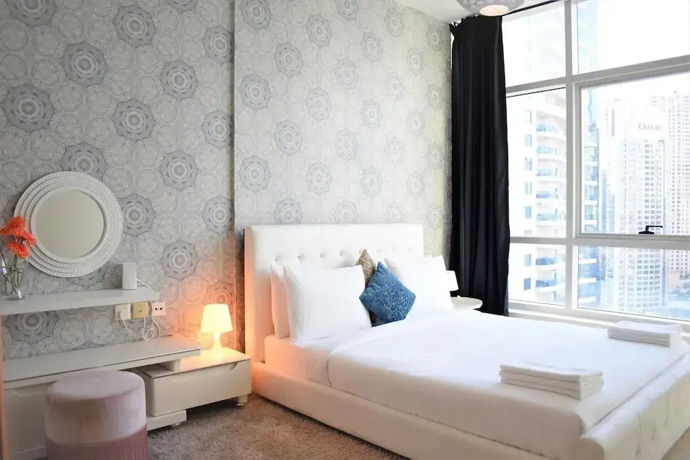 2 Bedroom Apartment in Marina Diamond 4