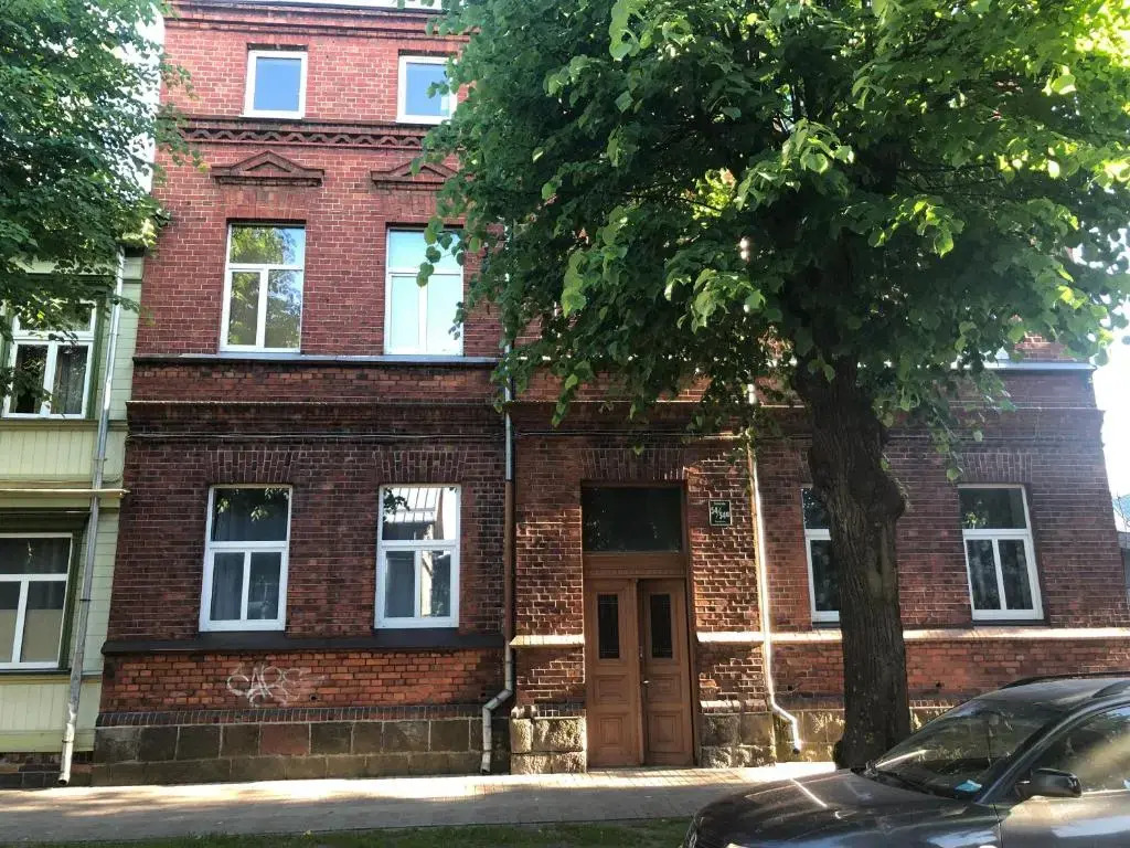 Ezera street apartment 9