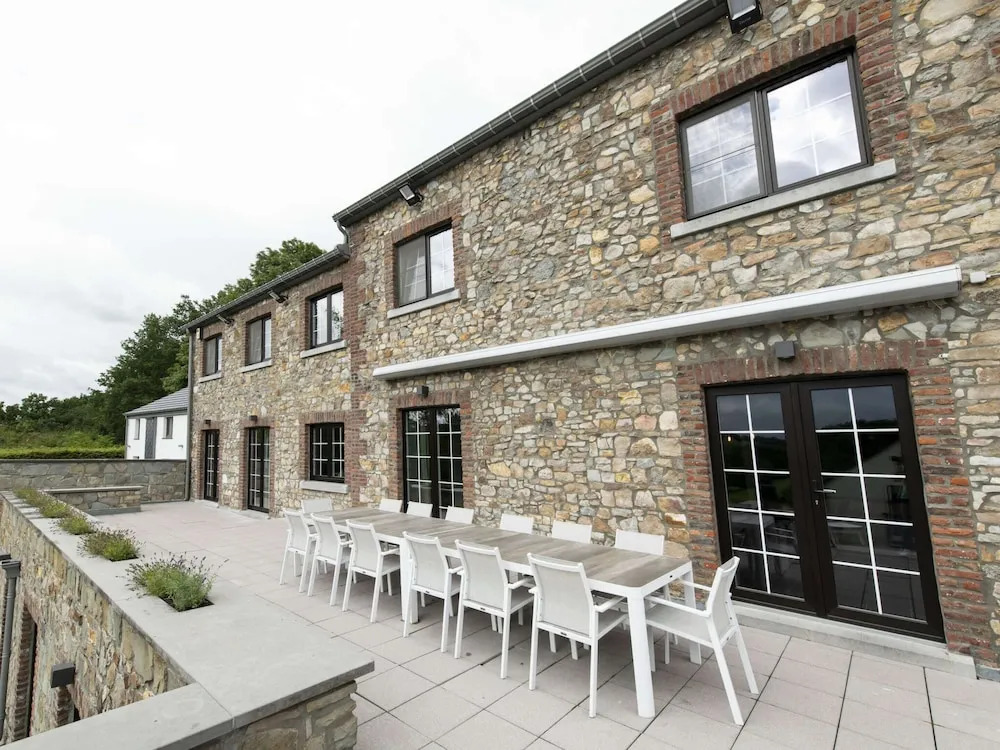 Luxury Villa With an Incredible Private Pool, Close to Maastricht and Liège
