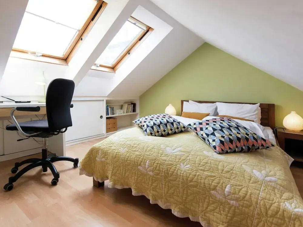 Modern and Cosy Apartment Near Krakow's Old Town