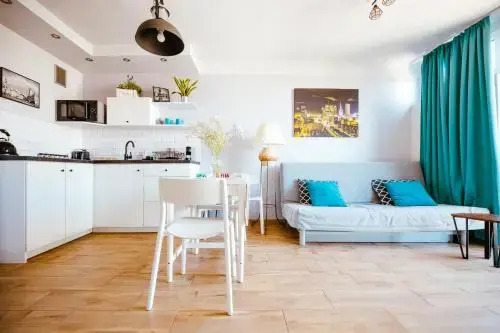 Mirowska Apartment